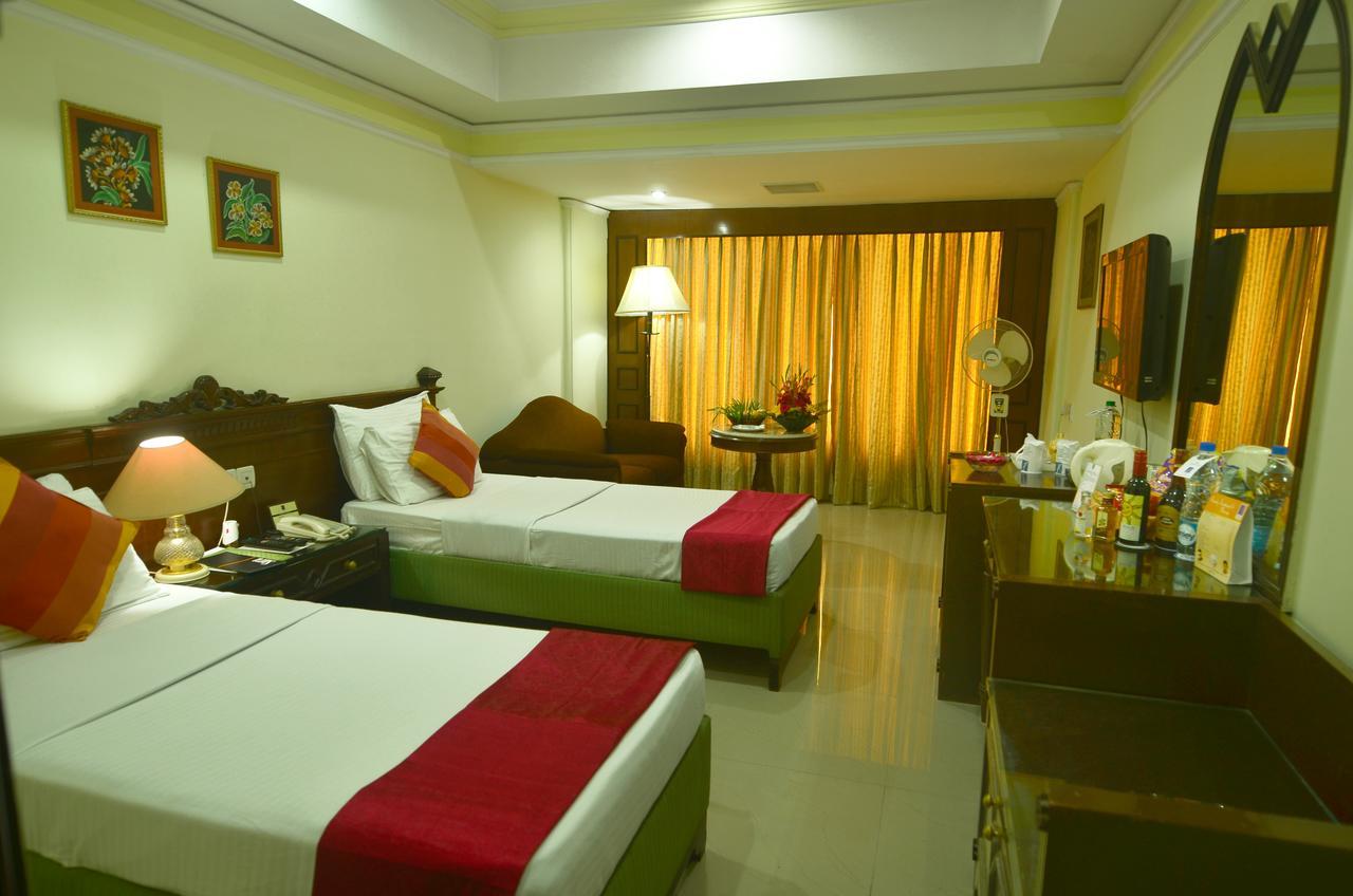 Empires Hotel بوري المظهر الخارجي الصورة